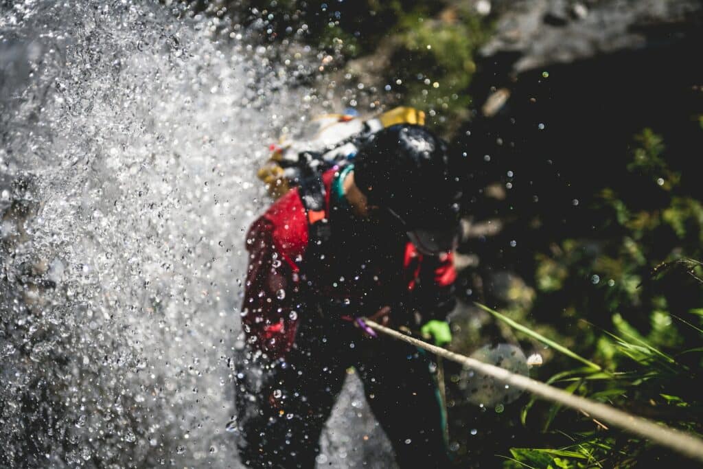 Quelles chaussures pour faire du canyoning ?